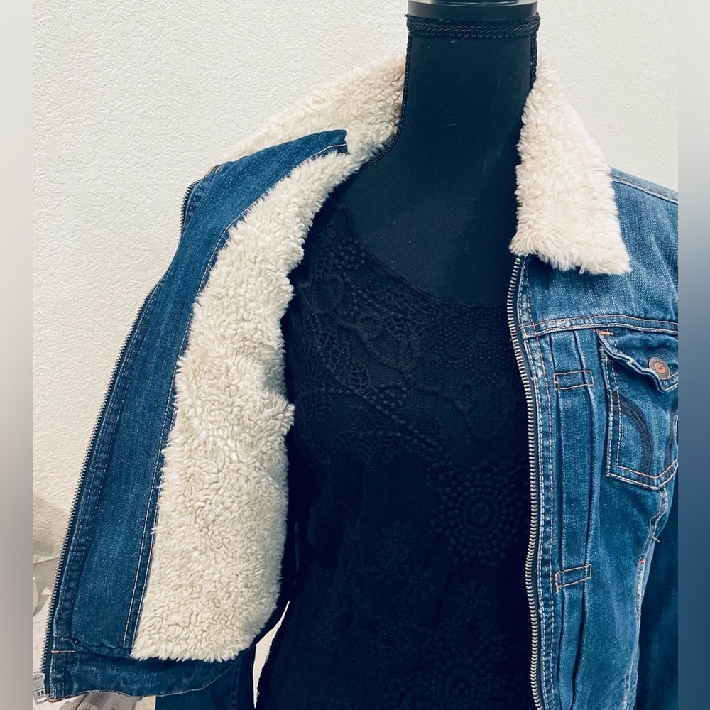 Hollister Sherpa Lined Denim Jacket